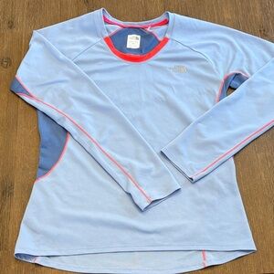 The North Face Ladies Base Layer Long Sleeved Top Size M